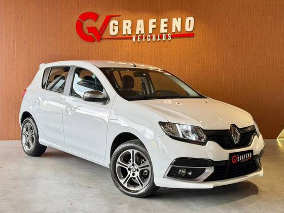 RENAULT SANDERO 1.6 GT LINE LIMITED FLEX 4P MANUAL